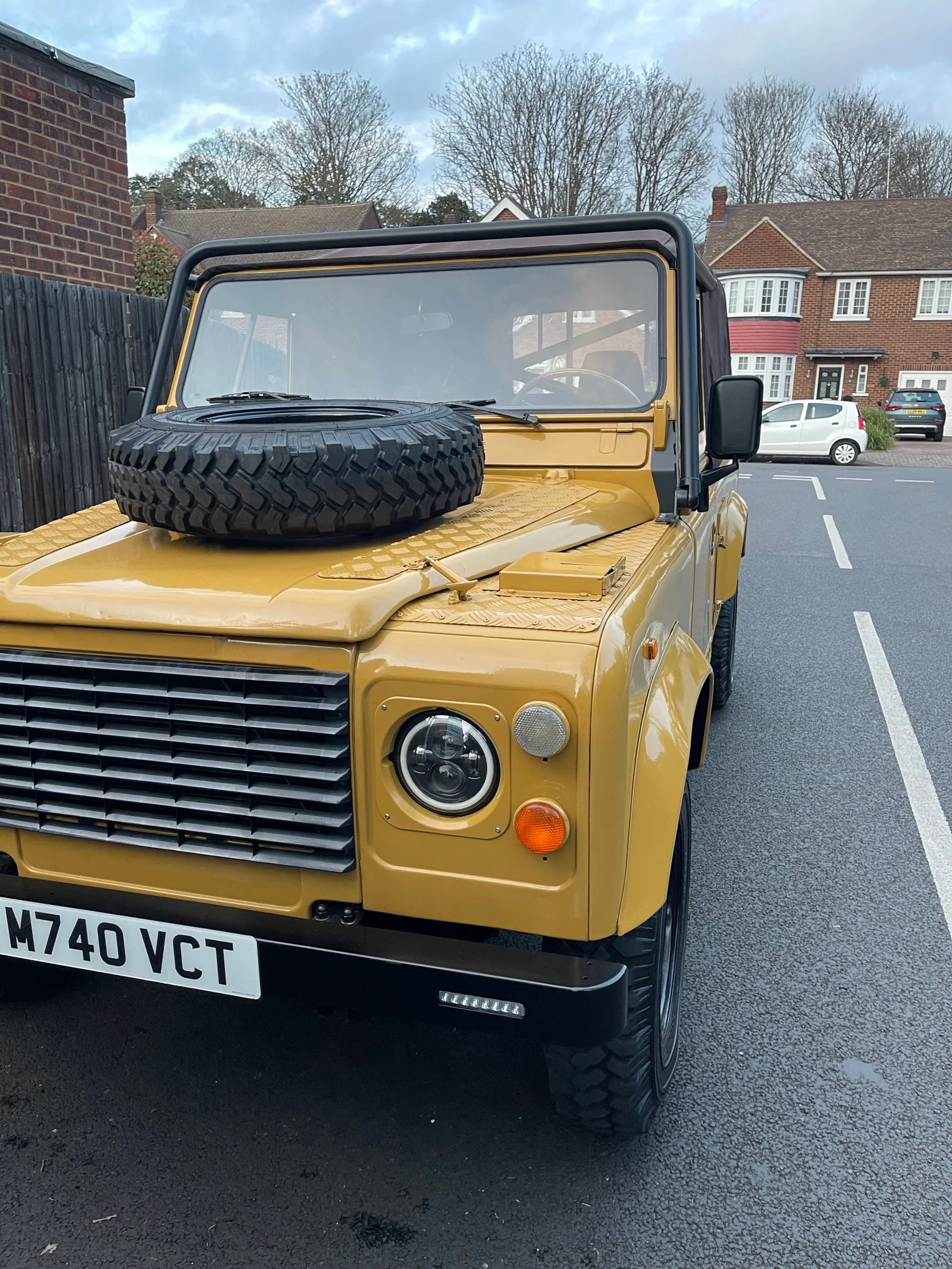 Front view of the finished Bahama Gold Defender with soft top