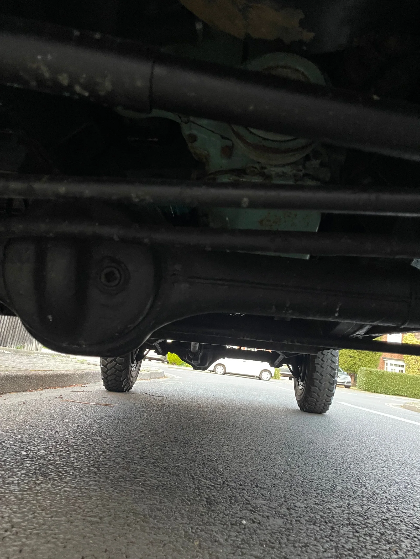Defender drivetrain and chassis viewed from beneath